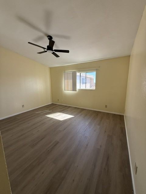 13527 Lemoli Ave #19 - Photo 5 of 11