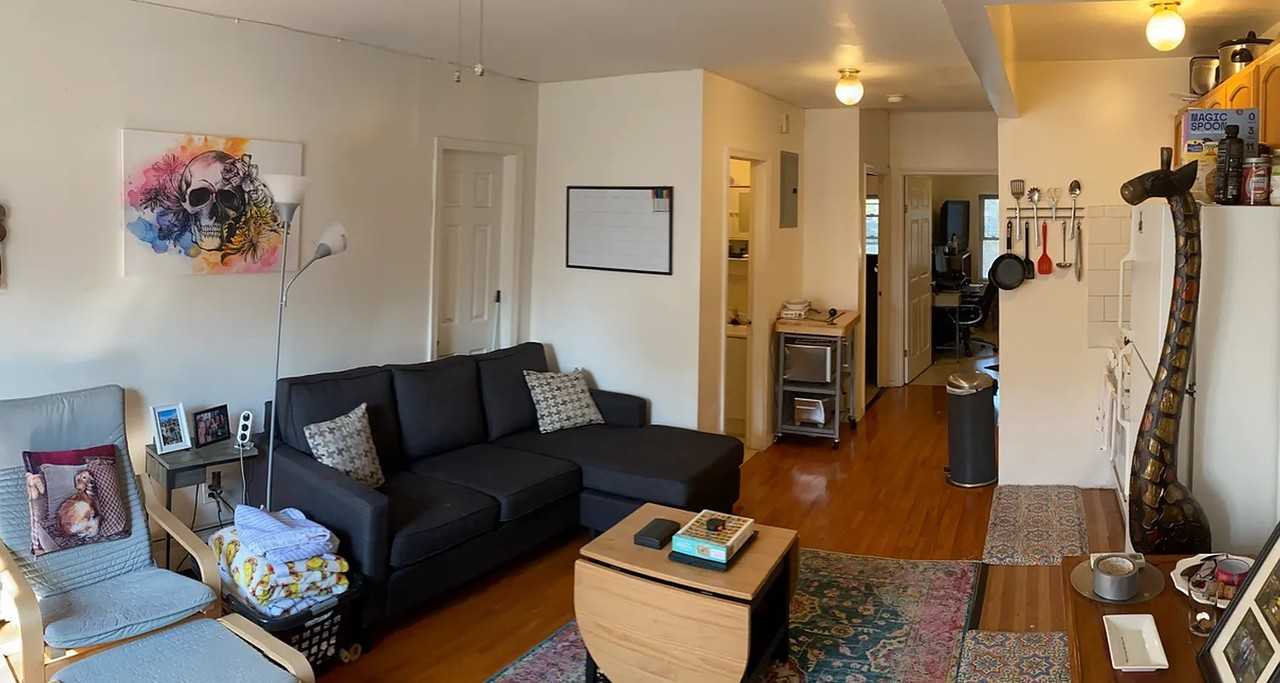 2505 23rd St #1 - Photo 3 of 18