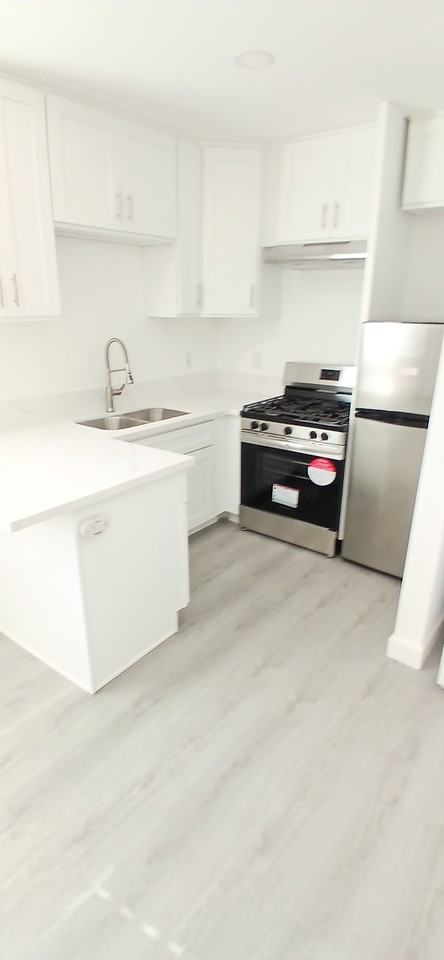 657 Carefree Dr - Photo 4 of 11