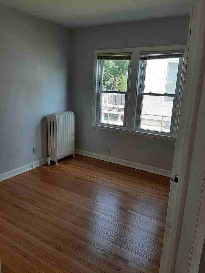 3329 Oakland Ave #NA - Photo 7 of 24
