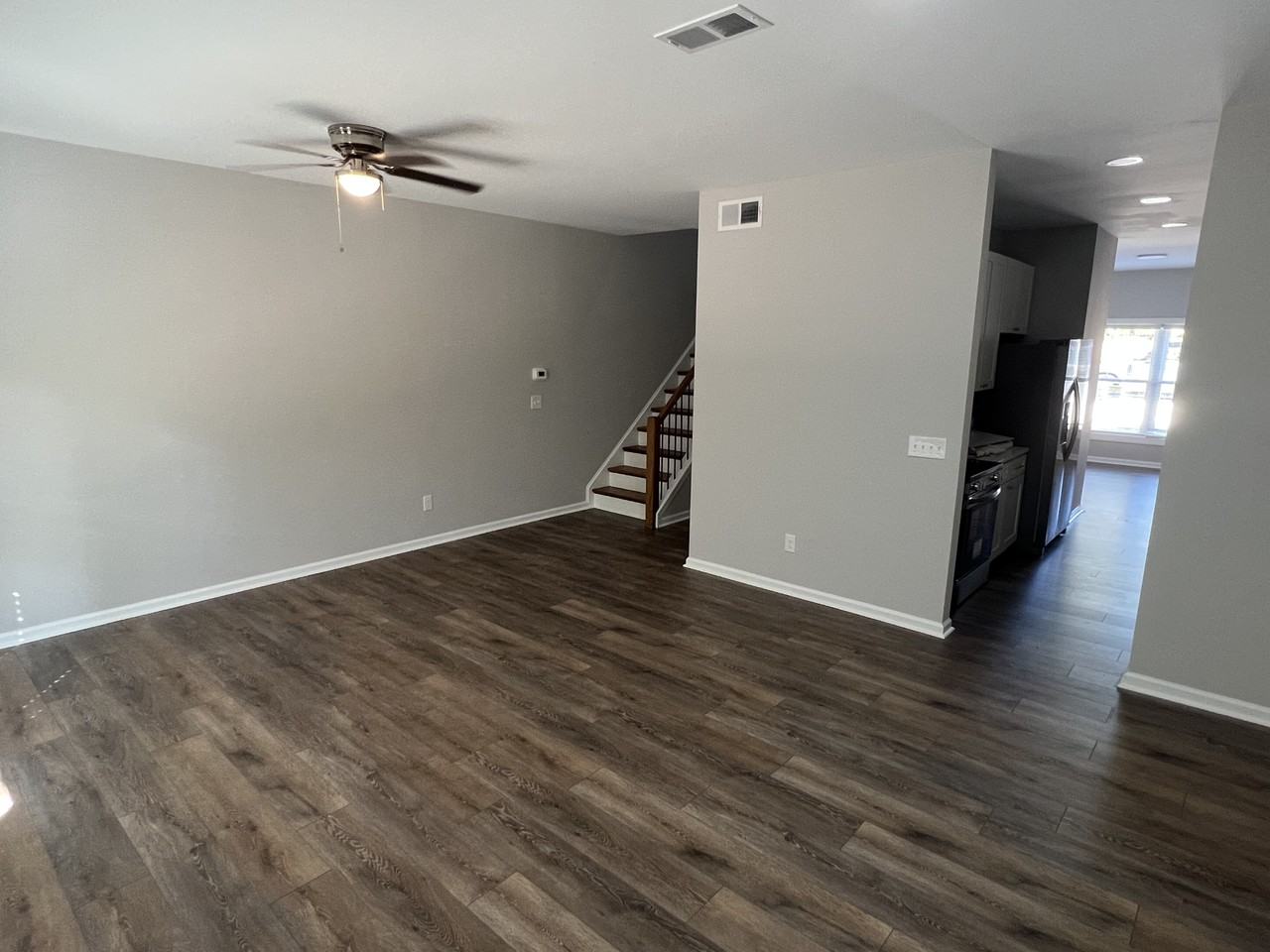 2918 Shamrock Dr - Photo 7 of 18
