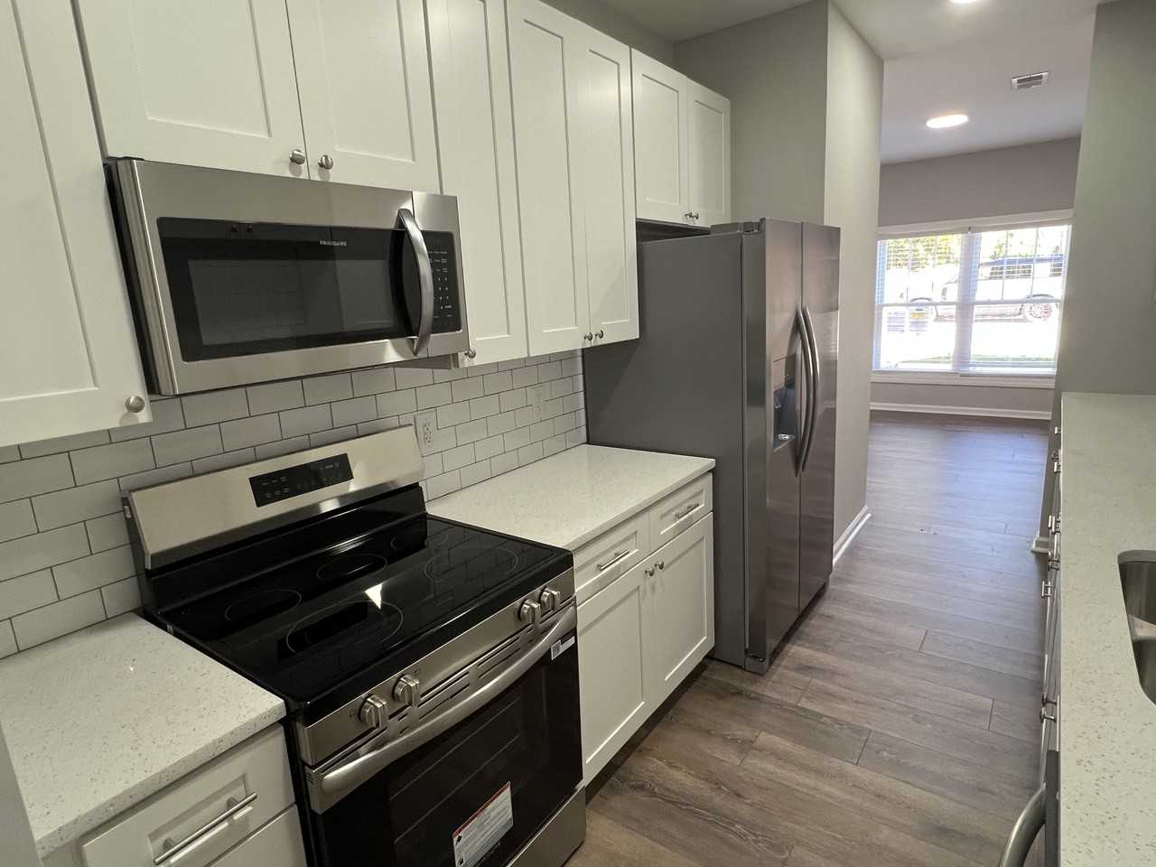 2914 Shamrock Dr - Photo 6 of 18