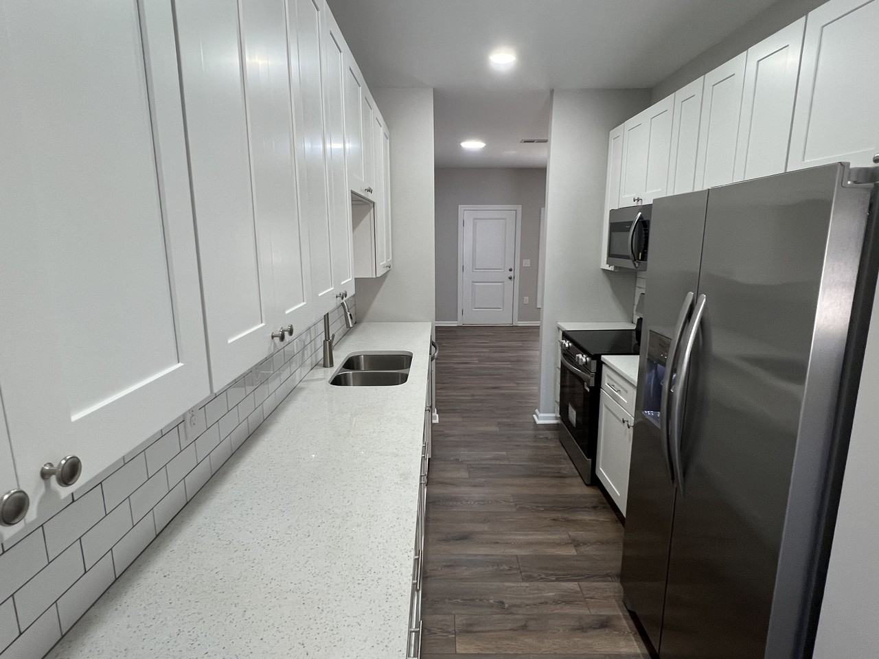 2912 Shamrock Dr - Photo 6 of 18