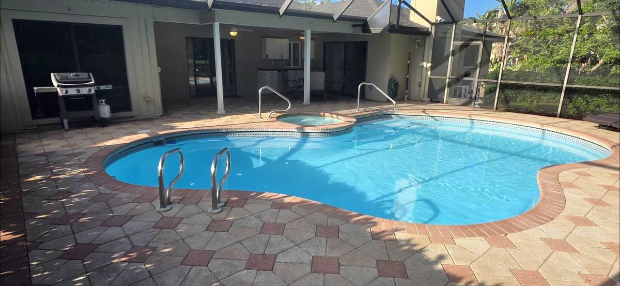 550 Palmdale Dr #NA - Photo 3 of 24