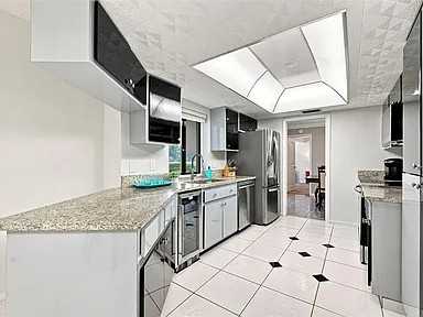 550 Palmdale Dr #NA - Photo 6 of 24