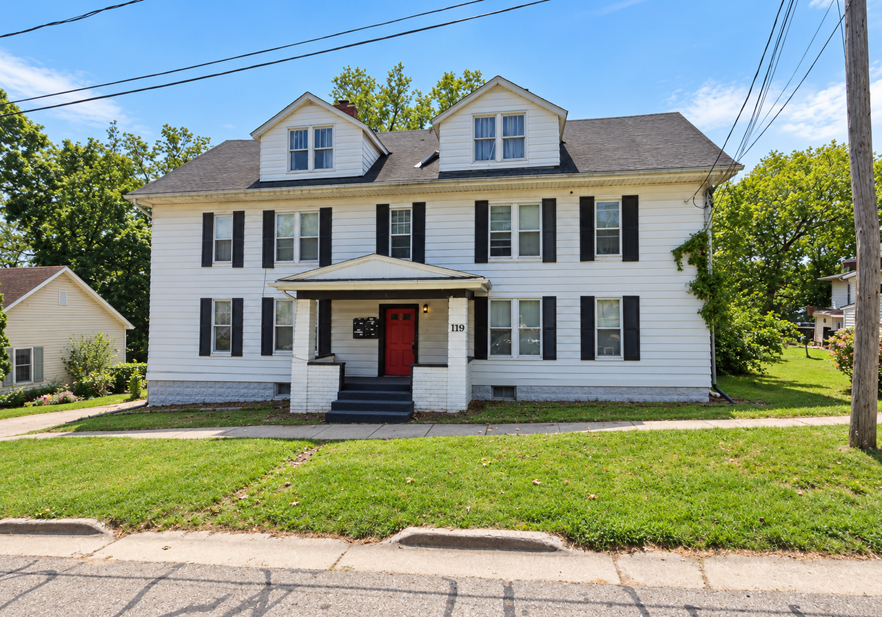 119 W Front St #1