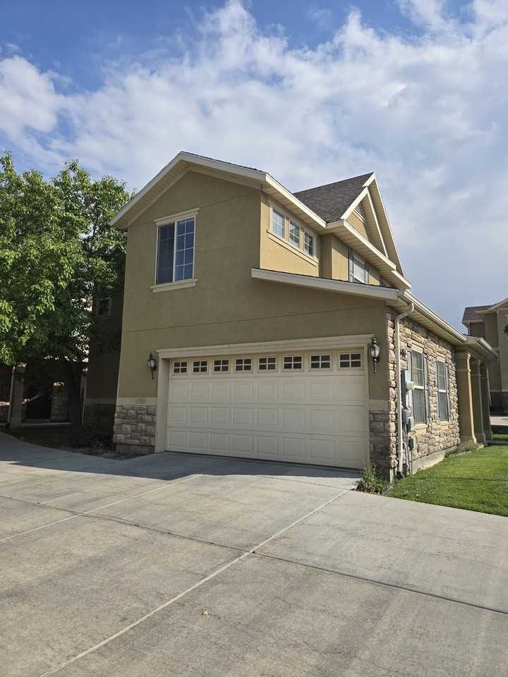 13463 S Corbin Valley Dr #NA - Photo 3 of 35