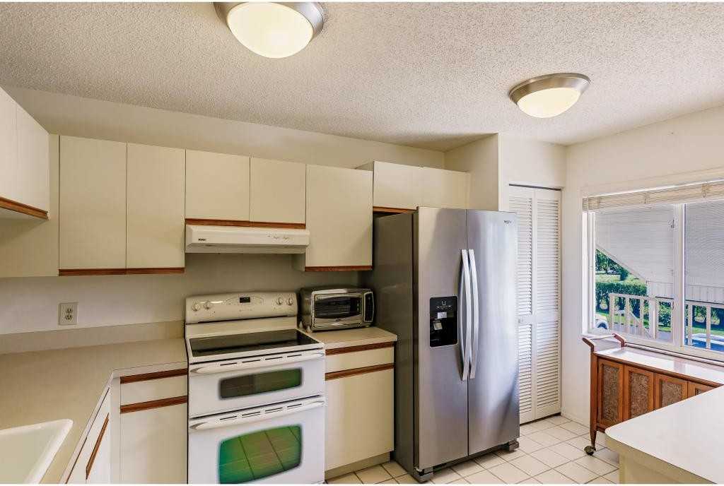 5744 Woodmere Lake Cir #G203 - Photo 6 of 13
