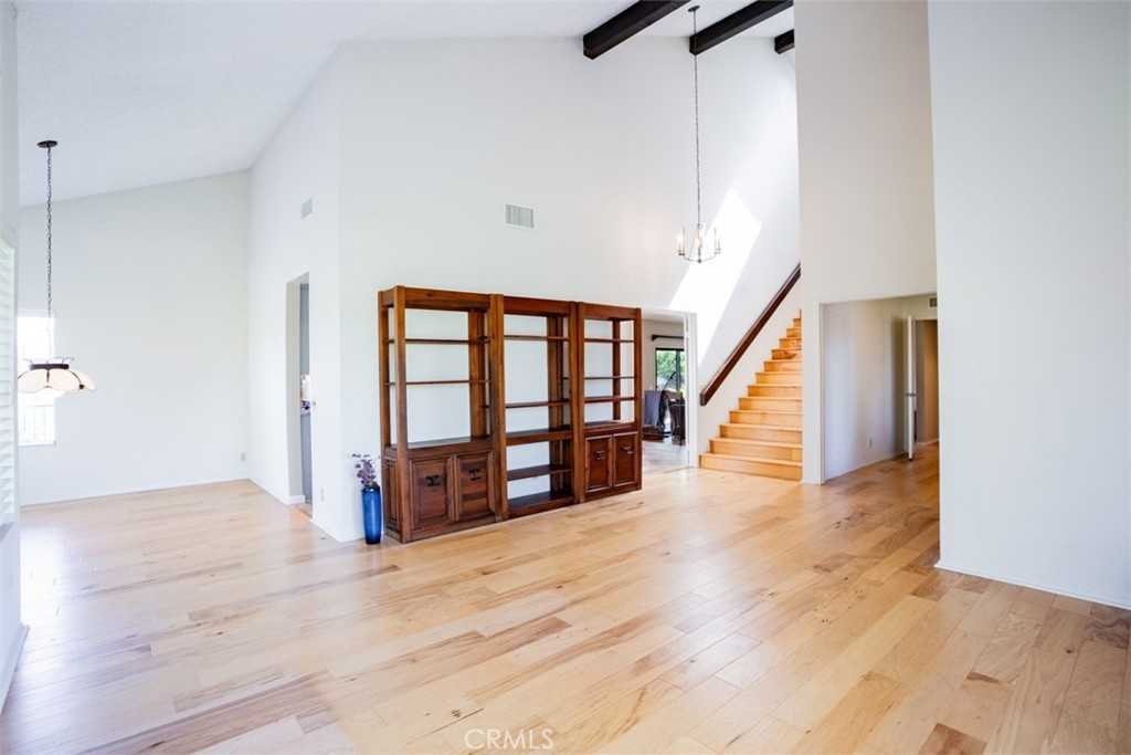 941 Calle Serra - Photo 5 of 5