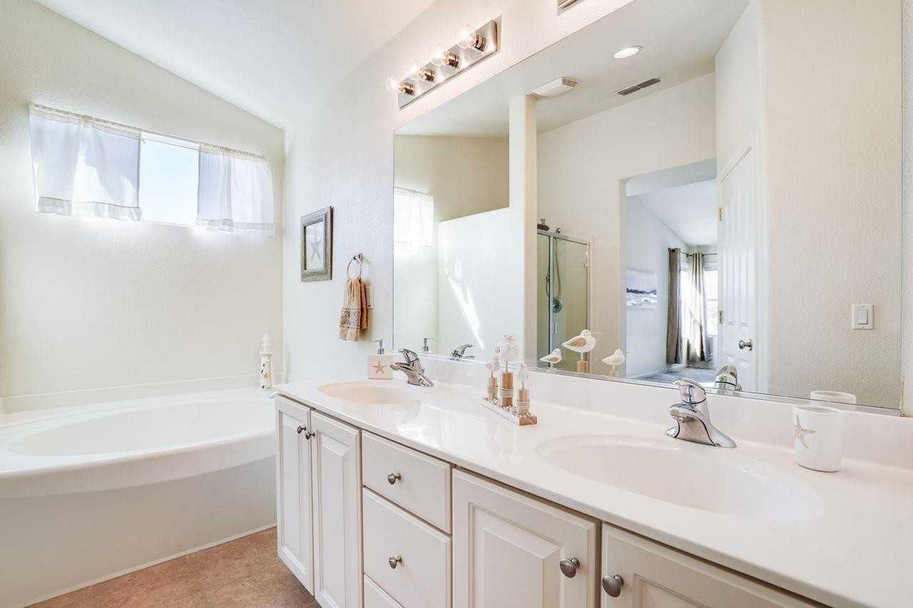 9633 Richlyn Way #1 - Photo 3 of 23
