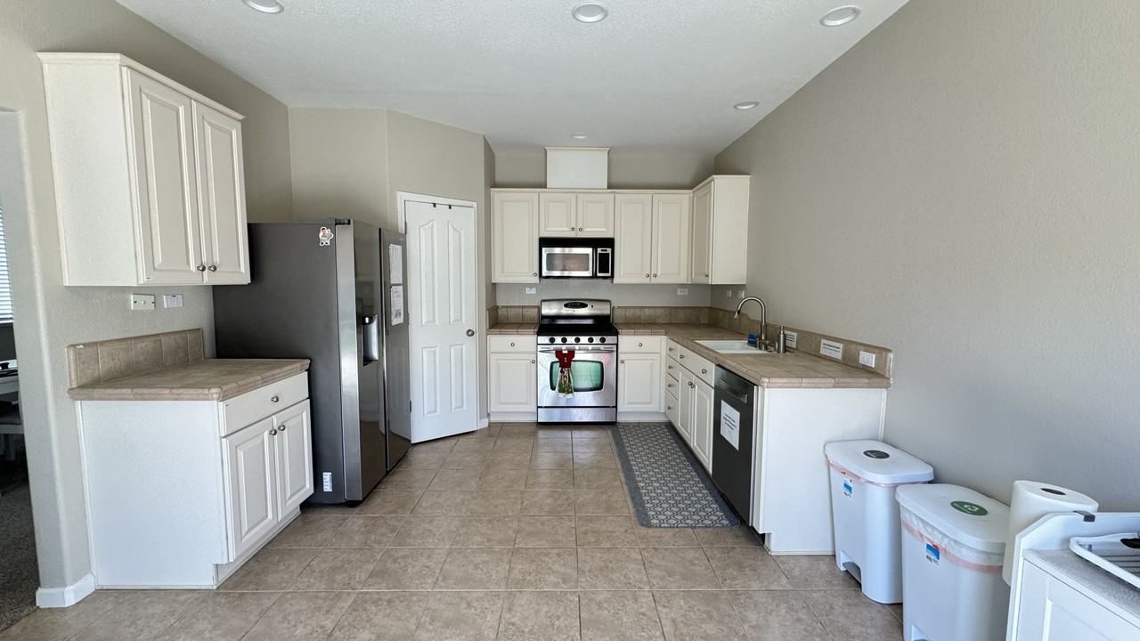 9633 Richlyn Way #1 - Photo 7 of 23