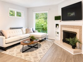 featured image of 1128 Ridgewood Drive