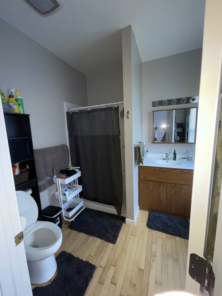 426 W Sanborn St - Photo 6 of 14