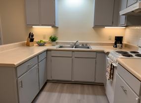 901 Sw 62nd Ter #E - Photo 1 of 1