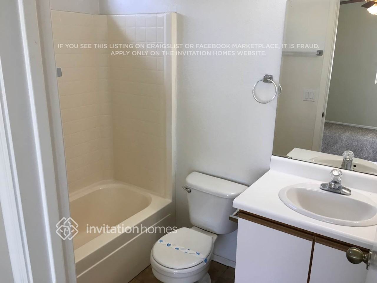 15717 W Lundberg St - Photo 7 of 11