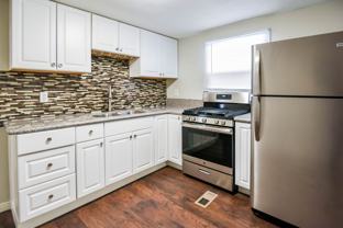 951 Washington St #A2 - Photo 1 of 1