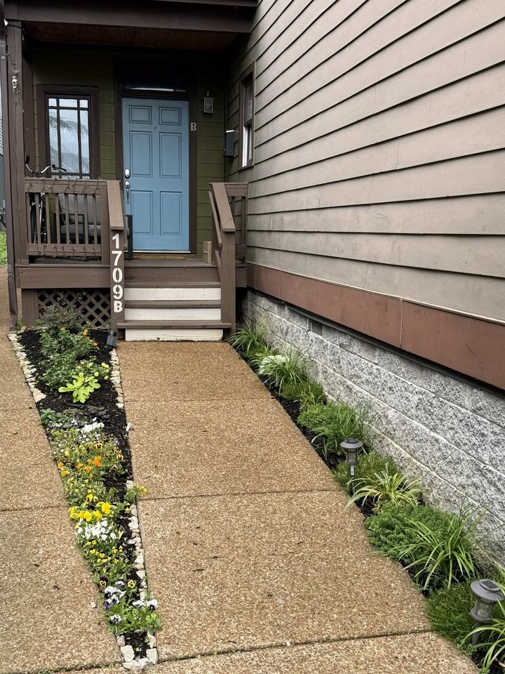 1709B 6th Ave N - Photo 2 of 11