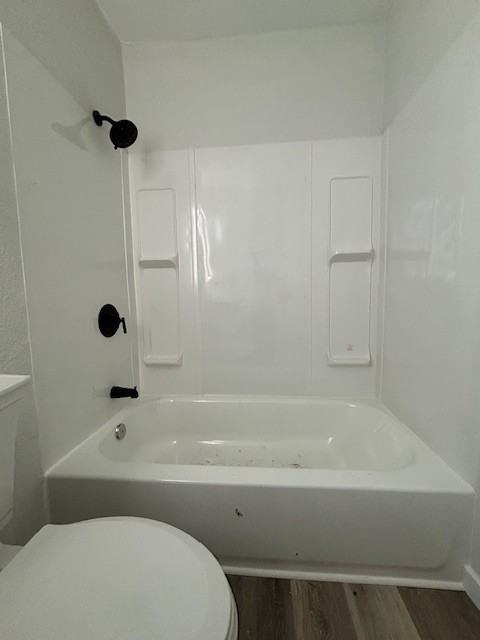 2714 Center St #2714D - Photo 2 of 9