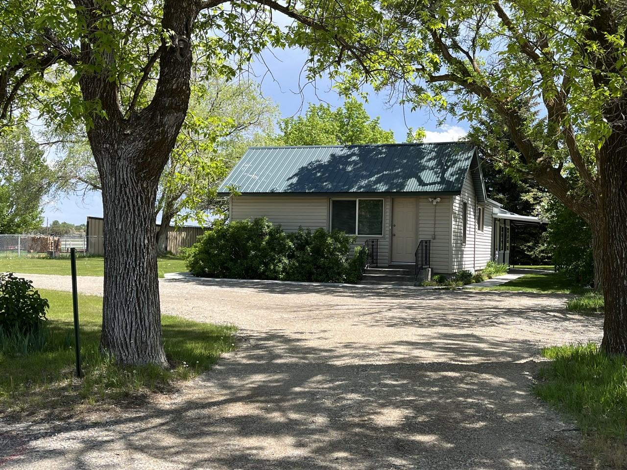 226 N 4300 E - Photo 2 of 2