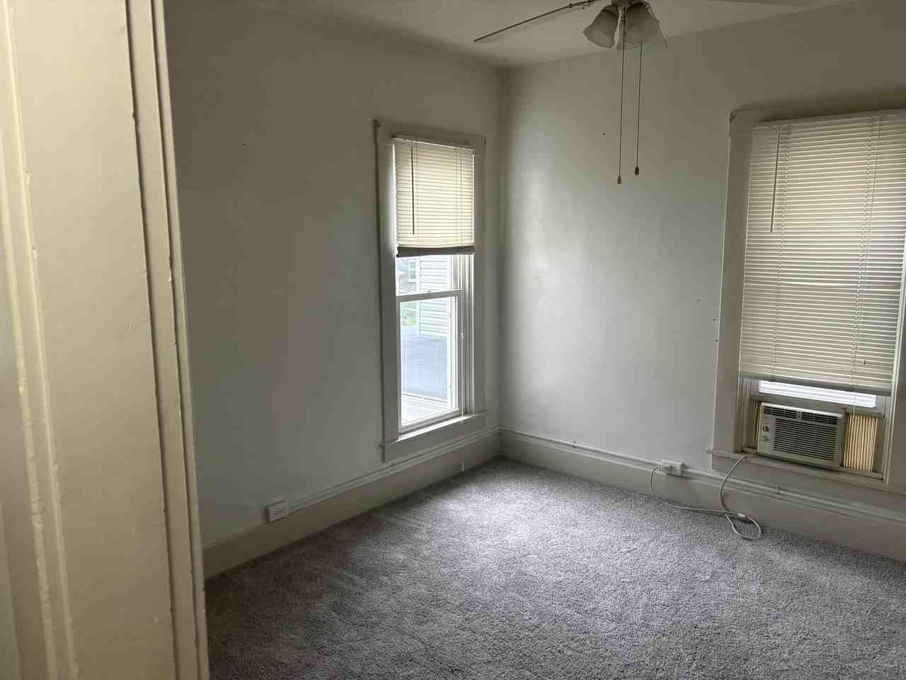 740 N Wayne St #742 - Photo 3 of 12