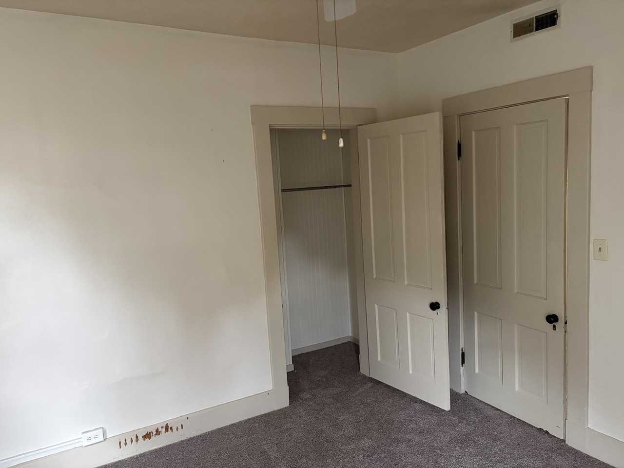 740 N Wayne St #742 - Photo 4 of 12