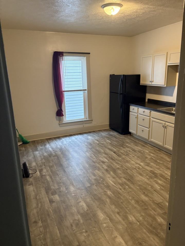740 N Wayne St #742 - Photo 5 of 12