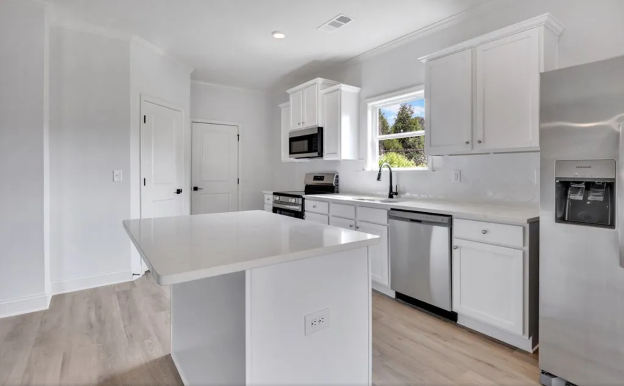 228 Trellis Walk - Photo 5 of 17