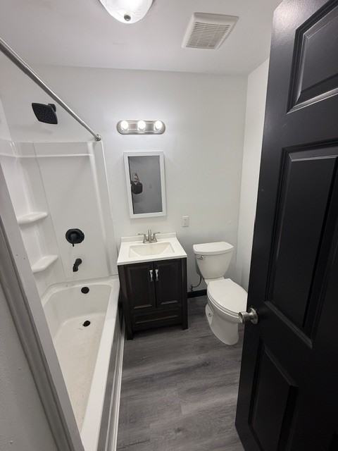 2478 Edsel Ave - Photo 6 of 11