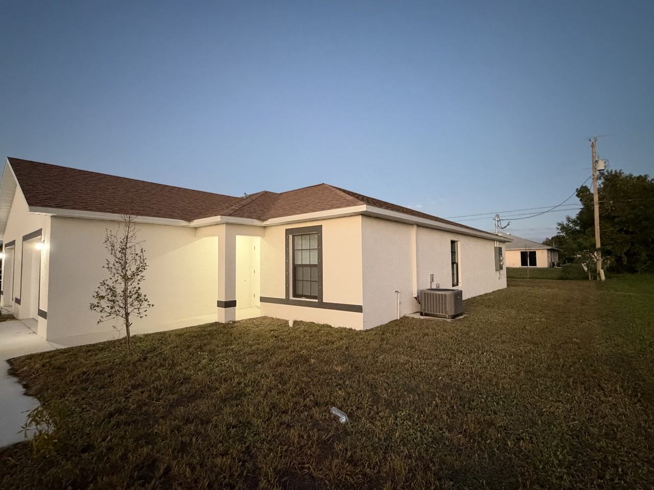 2133 Andalusia Blvd - Photo 3 of 14