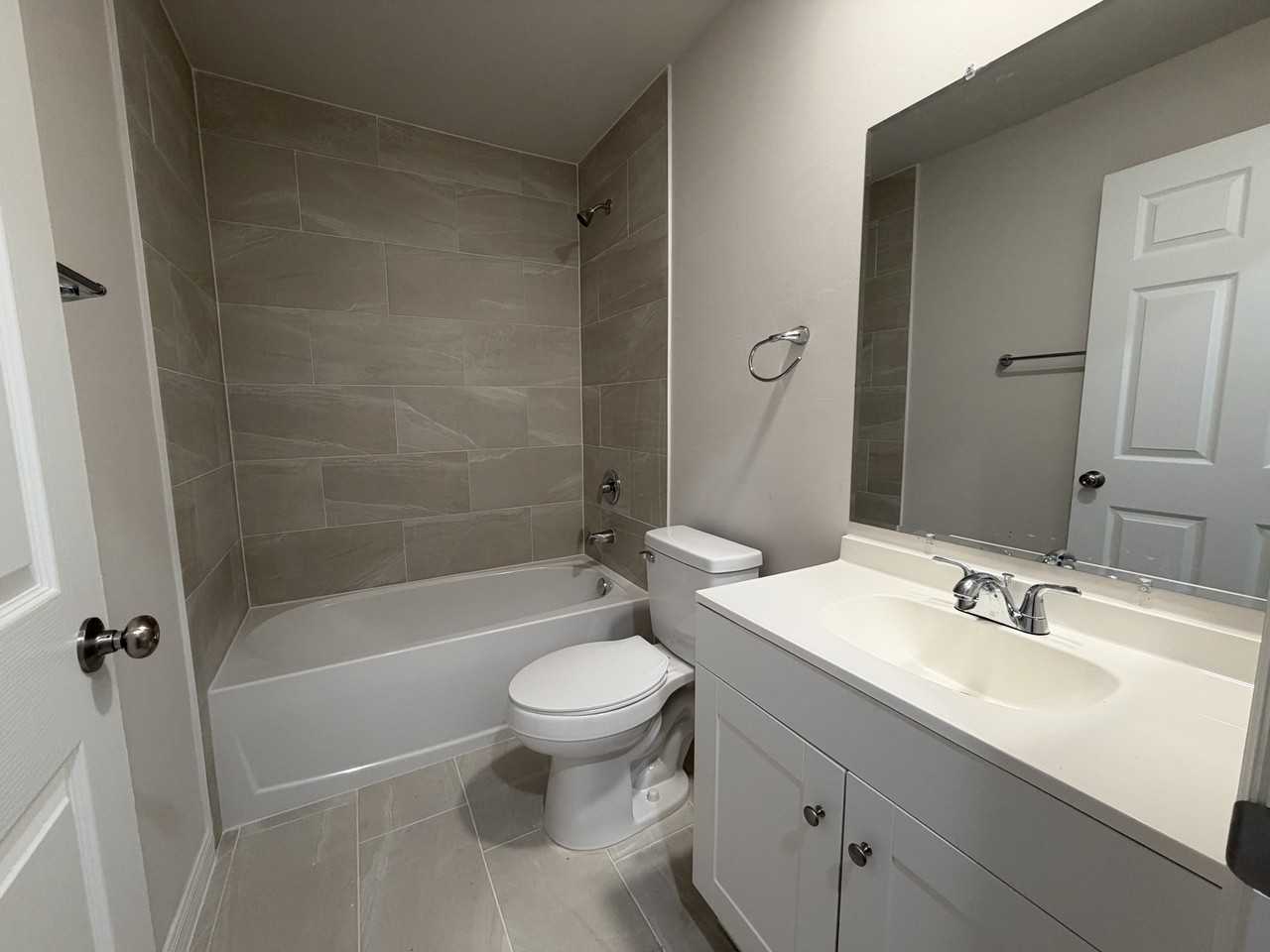 2133 Andalusia Blvd - Photo 7 of 14
