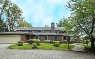300 Springbrook Dr #1 - Photo 1 of 1