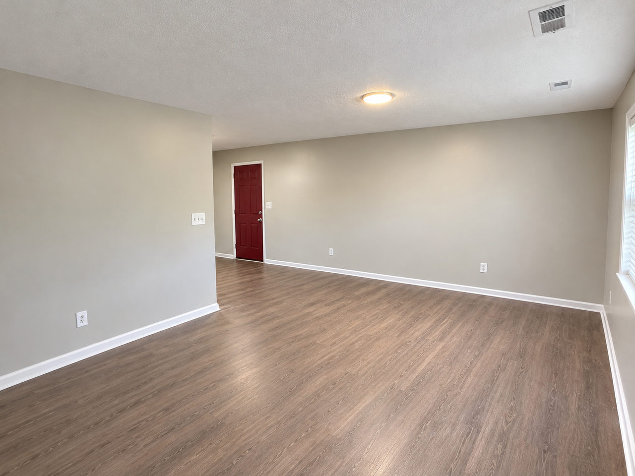 611 Marvin Cir - Photo 6 of 8