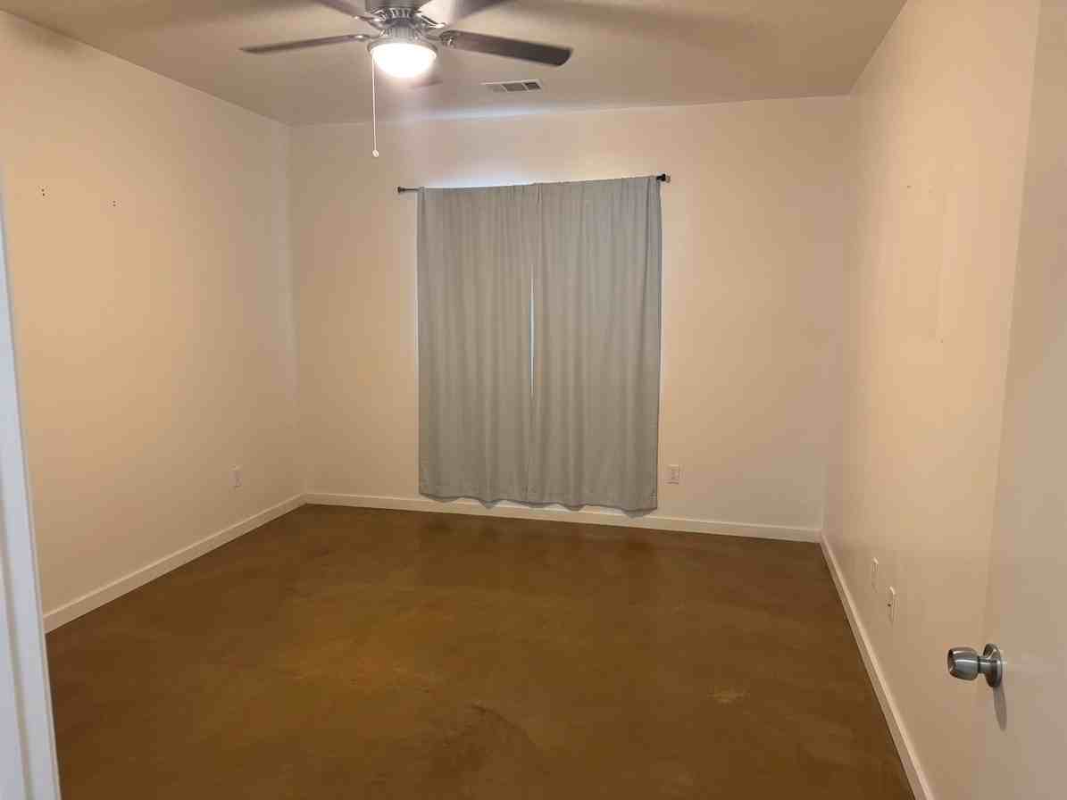 346 E Virginia Ave #346 - Photo 6 of 11