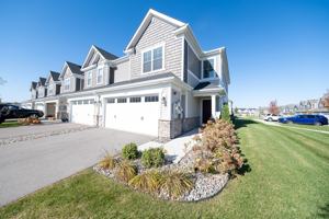featured image of 1501 Dogwood Ln #1