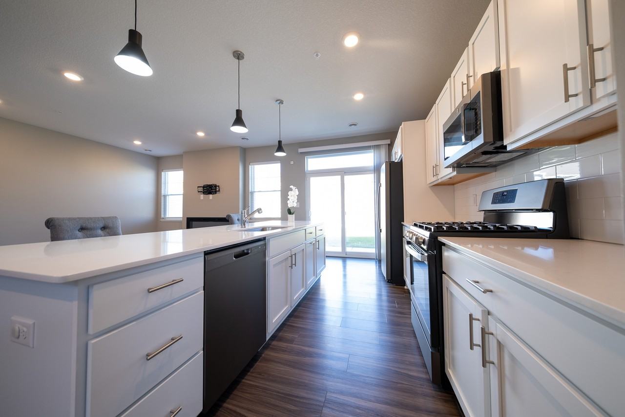 1501 Dogwood Ln #1 - Photo 4 of 23
