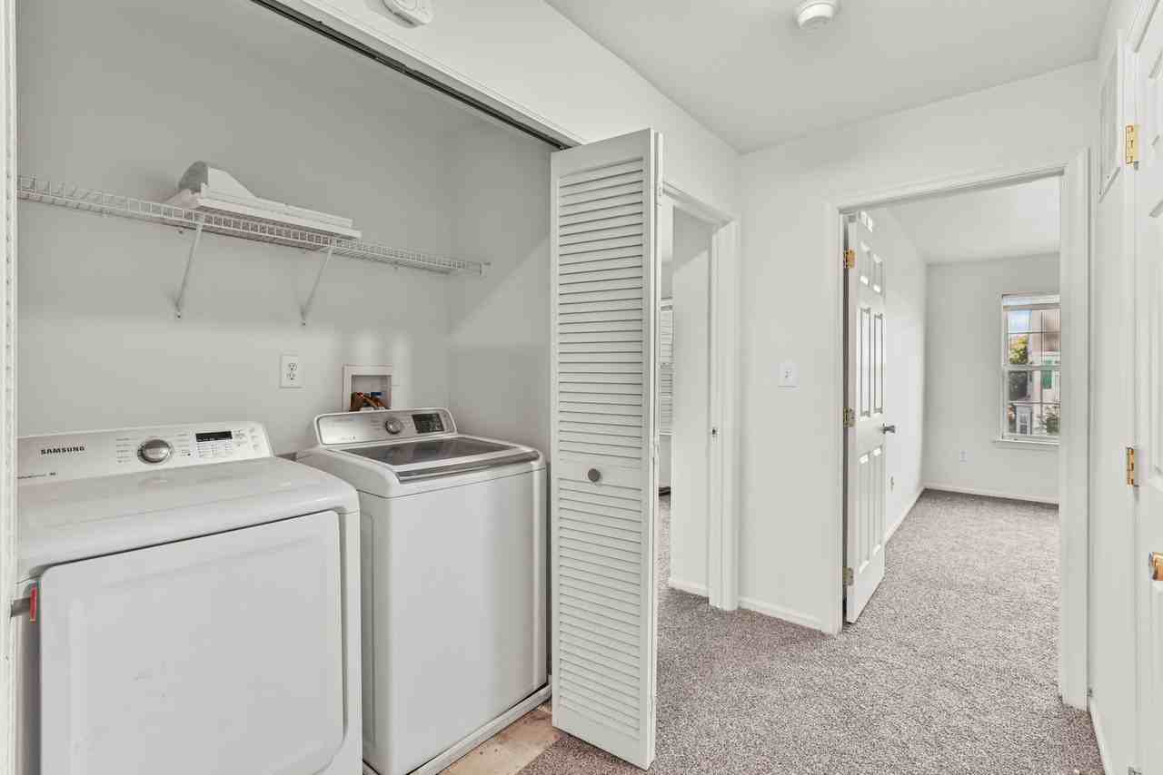132 Rittenhouse Dr #1 - Photo 6 of 50