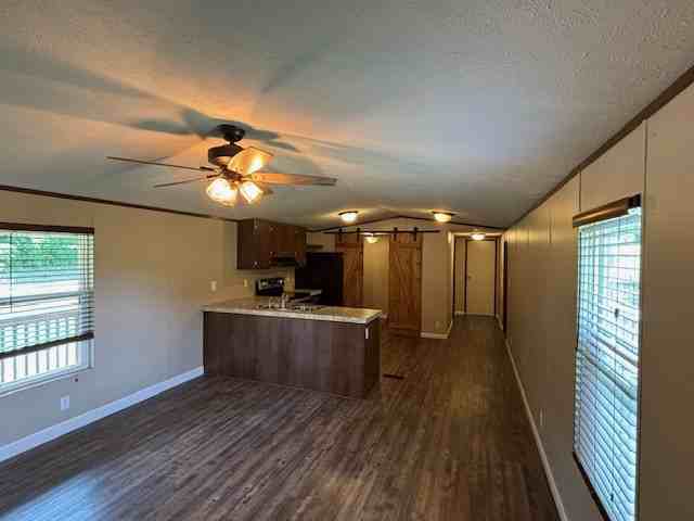 615 Lonesome Pine Trl #1 - Photo 6 of 17