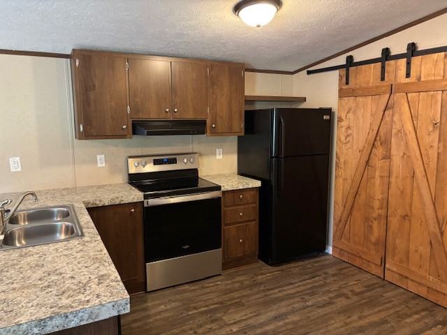 615 Lonesome Pine Trl #1 - Photo 7 of 17