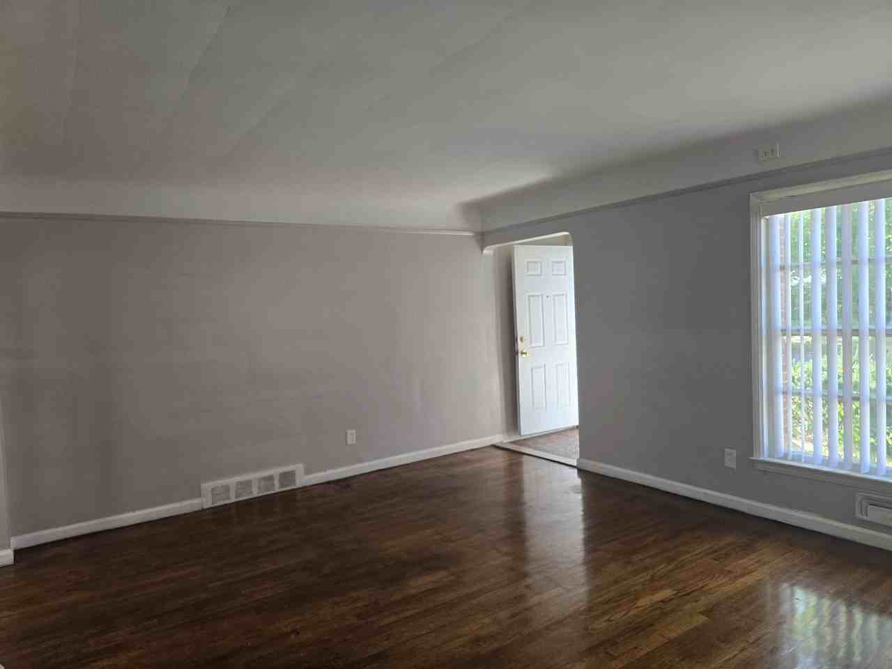11284 Mckinney St #1 - Photo 3 of 21