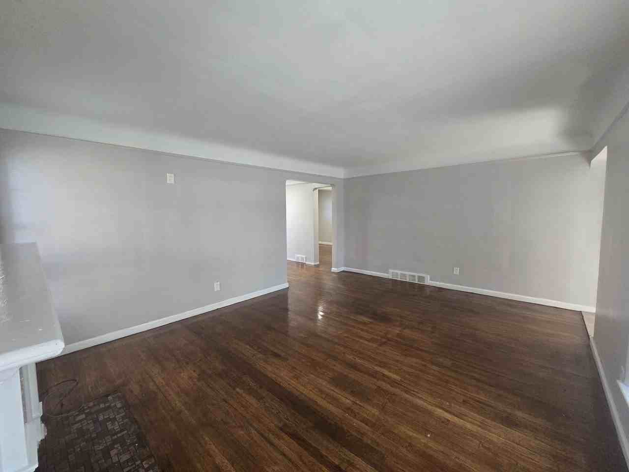 11284 Mckinney St #1 - Photo 4 of 21