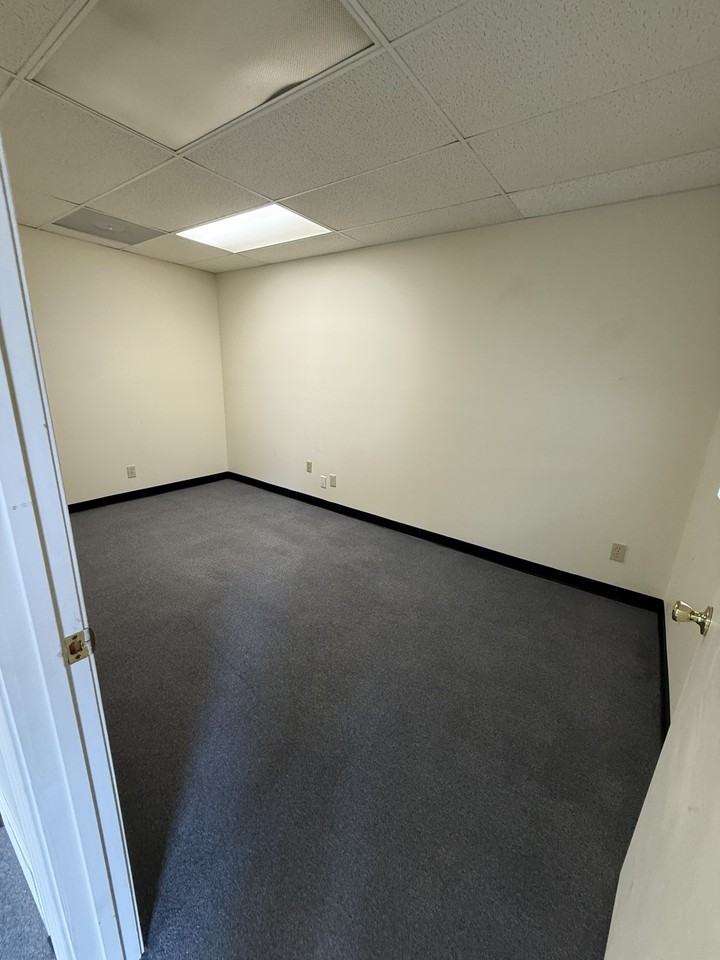 101 S Sterling Ter #101OFFICE - Photo 5 of 11