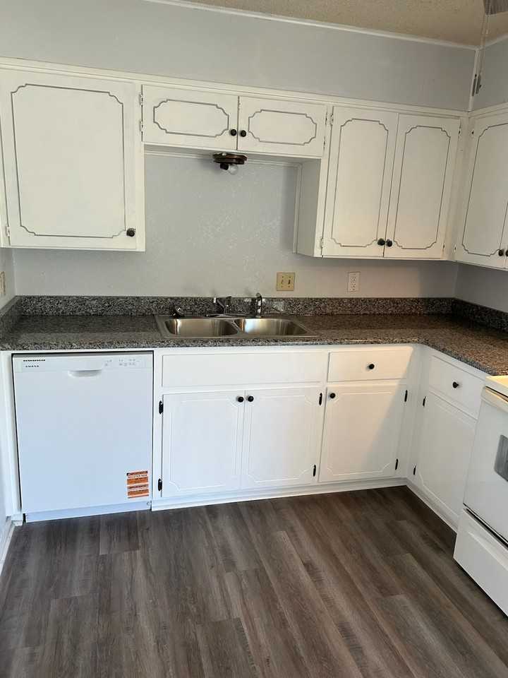 1707 Sunset St #1 - Photo 2 of 12