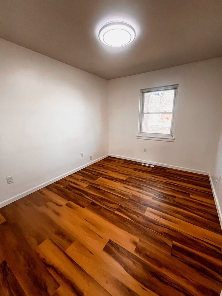 310 N Missouri Ave #1 - Photo 6 of 17
