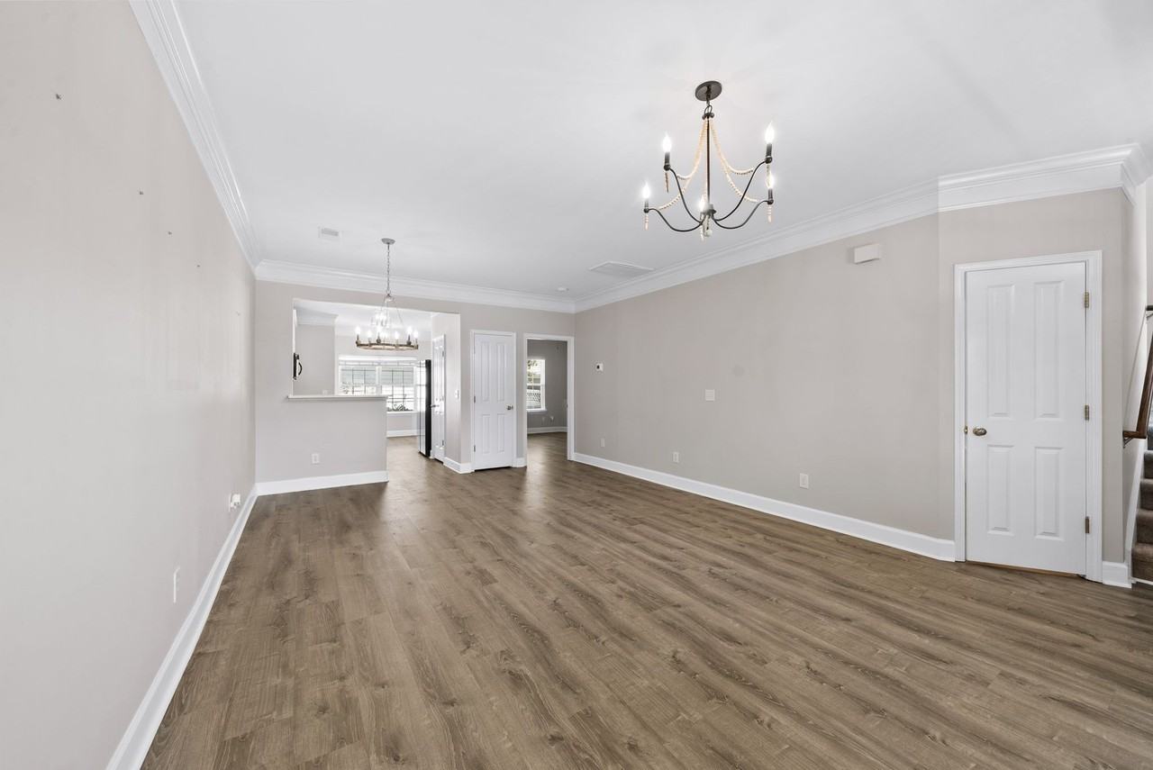 908 Loxley Dr #1 - Photo 5 of 42