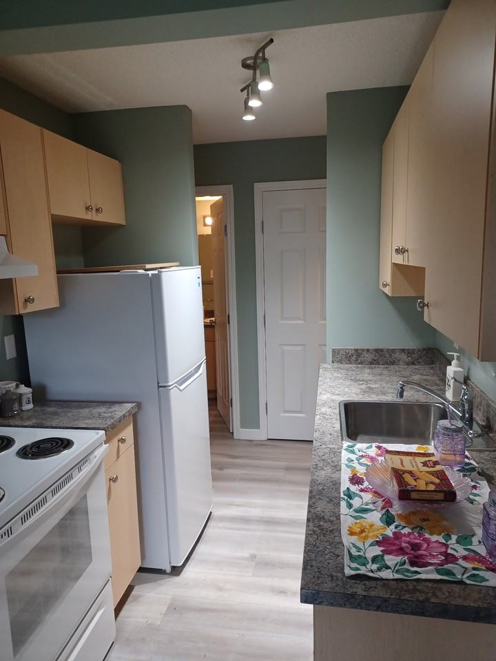 Glen Arden - Photo 3 of 5