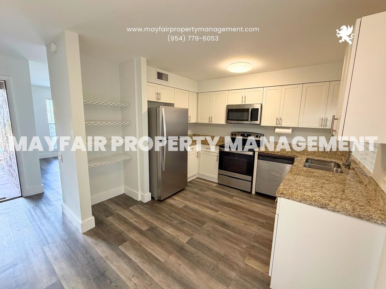 4409 Treehouse Ln Apt 24b #24B - Photo 3 of 13