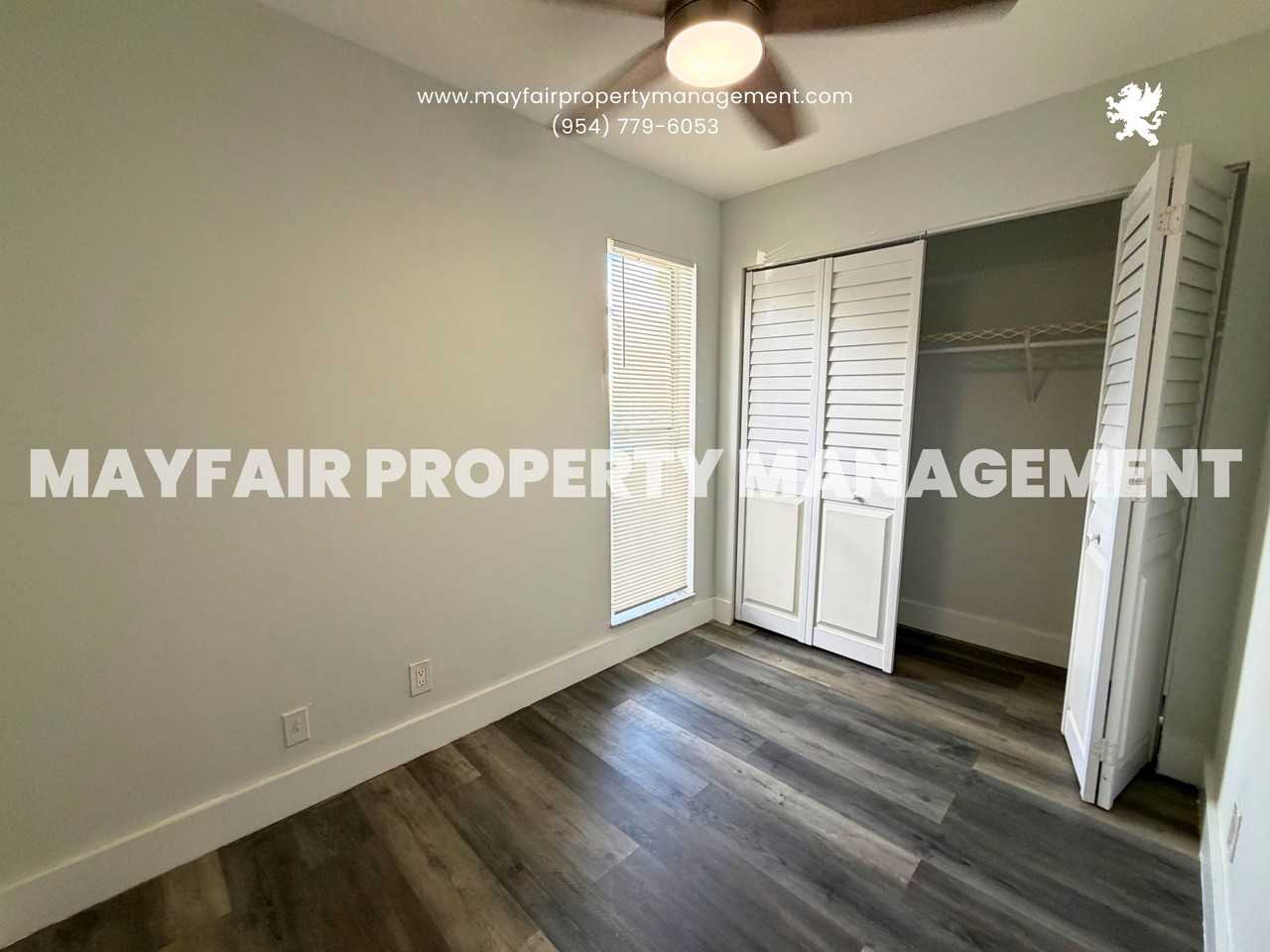4409 Treehouse Ln Apt 24b #24B - Photo 4 of 13