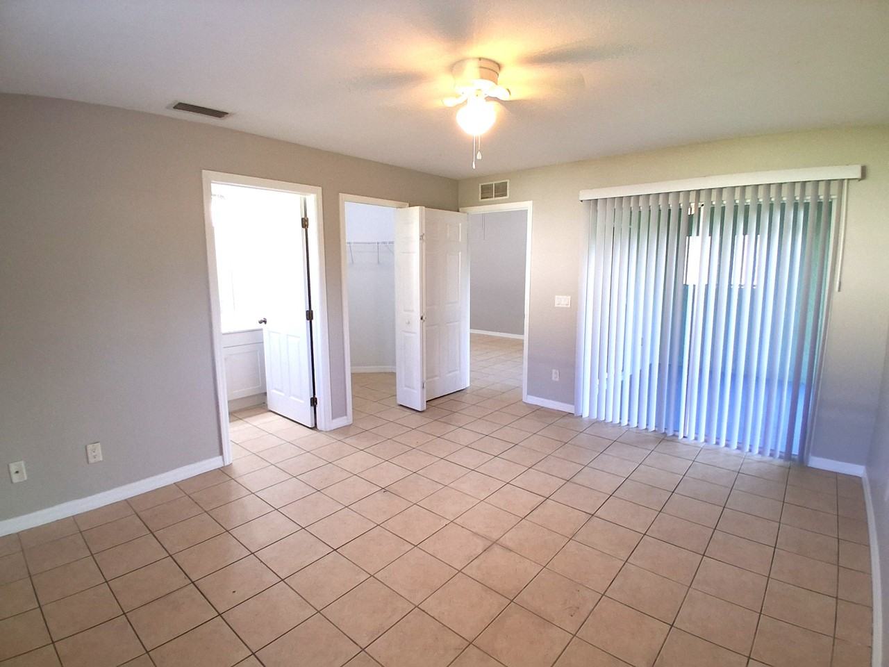 4537 30th St Sw #4539 - Photo 7 of 17
