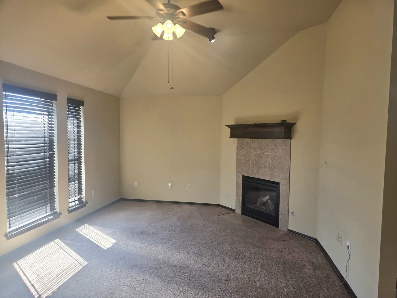 3217 Tenkiller Ct #1 - Photo 2 of 25
