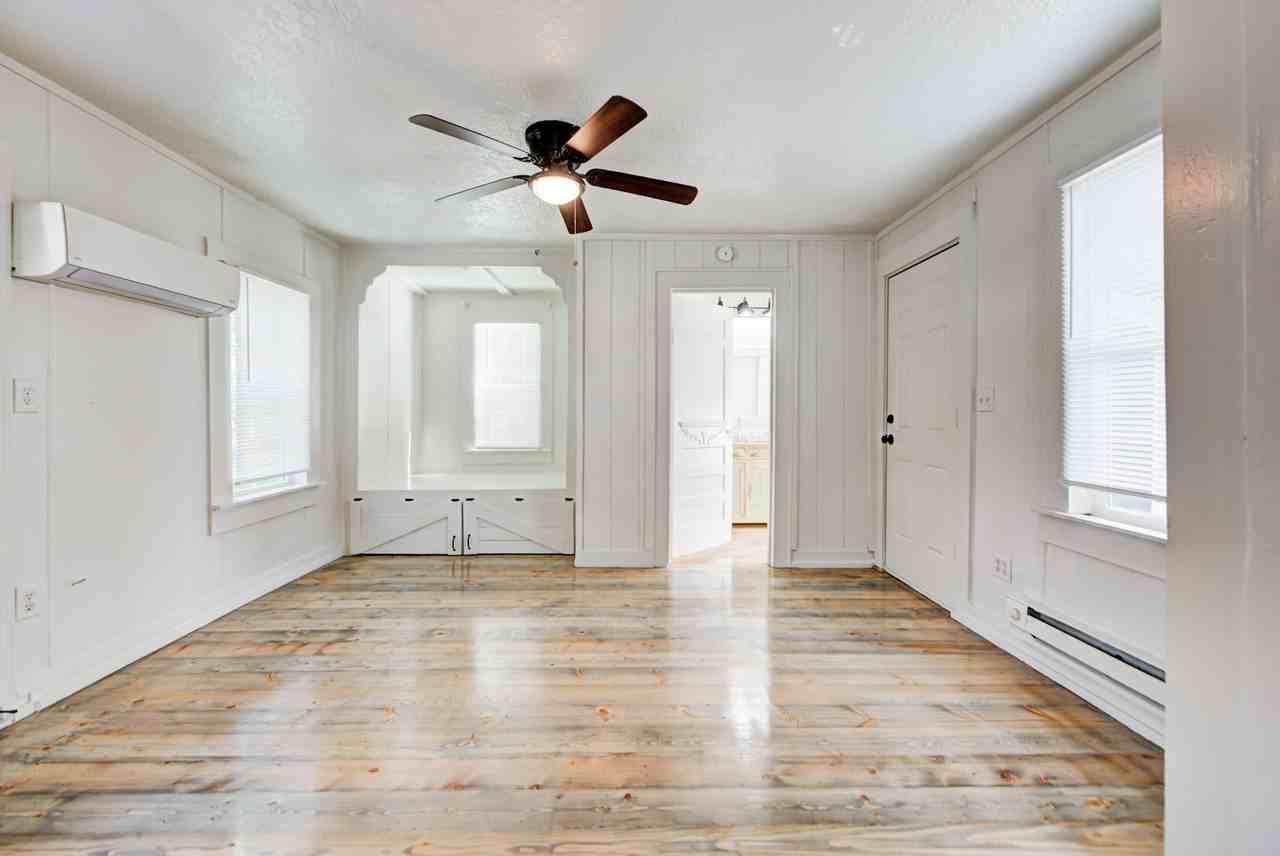 1815 1/2 Oklahoma Ave #1 - Photo 6 of 23